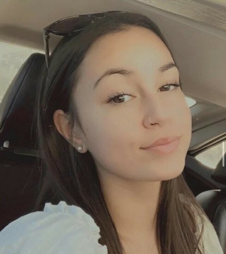 Willow Jade hd sex bild