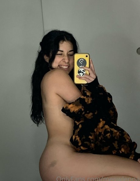 meowlenna erotische heiße bilder