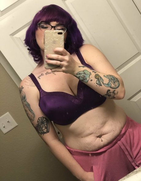 pawg rothaarige onlyfans nacktheit kunst archiv