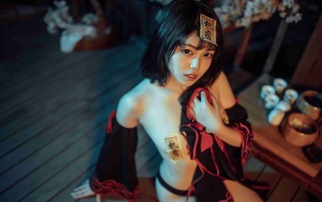 pool-dreier onlyfans erotische akt galerie