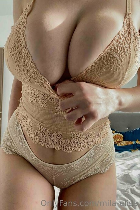 mila elise perfekte hübsche fotos