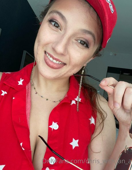 Charis Sellick hübsche erwachsene bilder