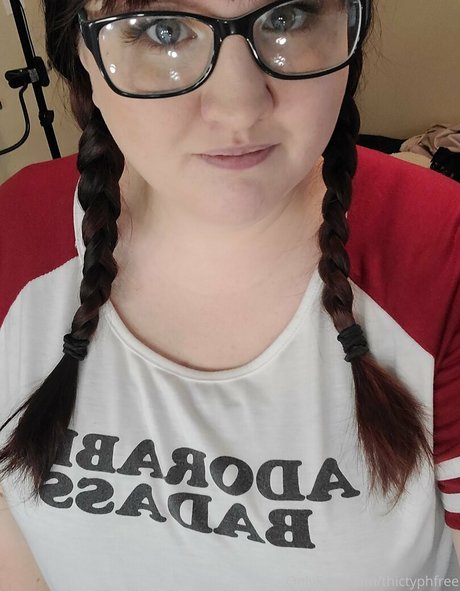 thictyphbbw erotische nackte bilder