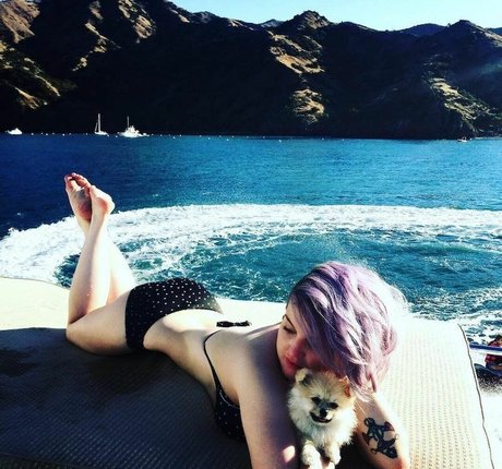 Kelly Osbourne porno top galerie