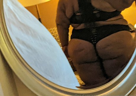 büro-milf-onlyfans xxx kunst bild