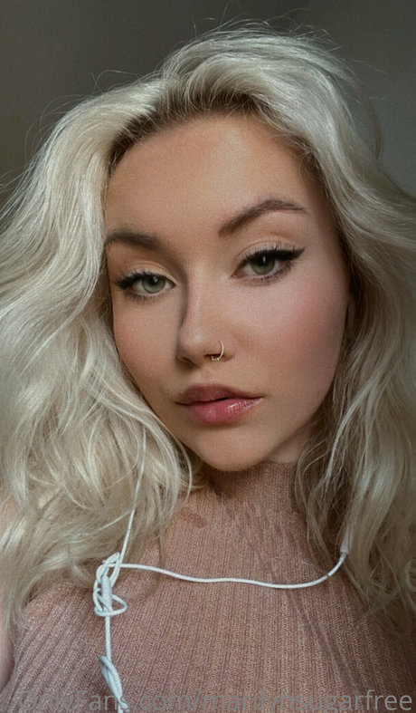 nonne onlyfans exklusive nackten archiv