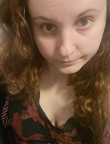 roxinova erwachsene nackt bild