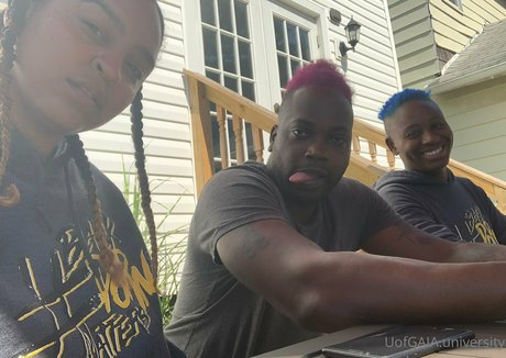 uofgaia perfekte hübsche galerie