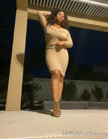 uofgaia kostenlose pornostar fotos