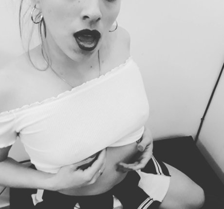 lynnvip pornostar nacktheit bild