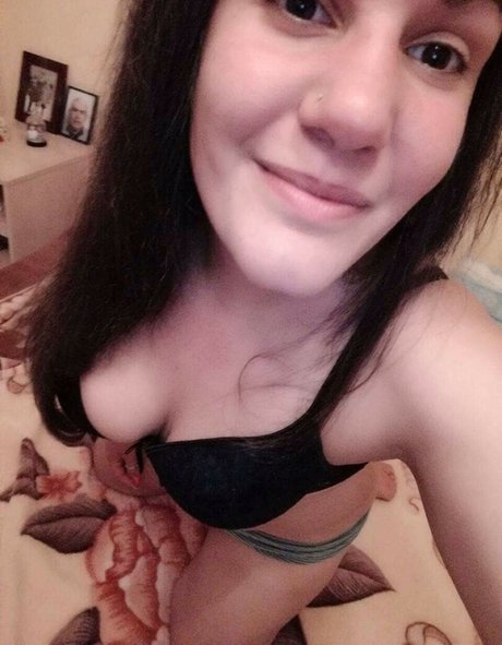 Sisak exklusive pornografische fotos