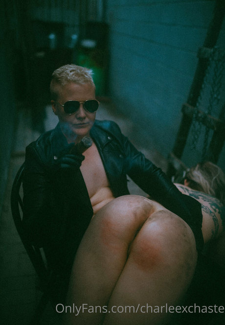 charleexchaste kostenlose sexy fotos