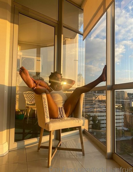 forbidianfruit erotische hübsche galerie