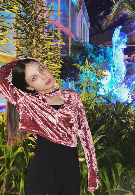 cherrykush6 schöne akt foto