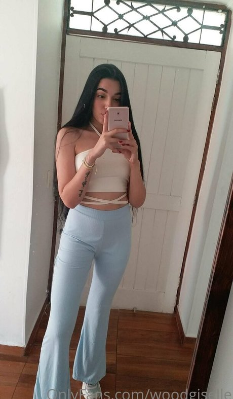 woodgiselle schauspielerin erwachsene bild