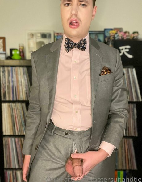 petersuitandtie heiße nackte fotos