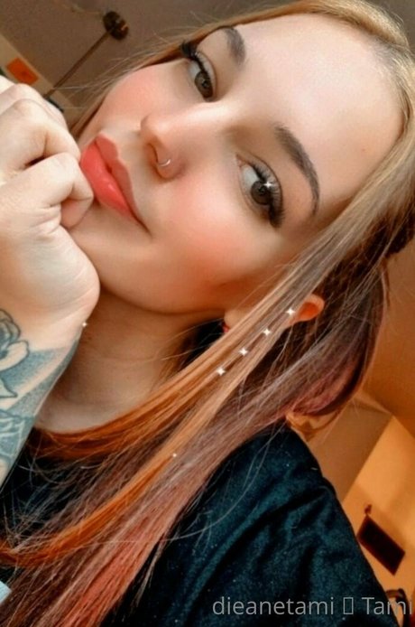 dieanetami model erwachsene galerie