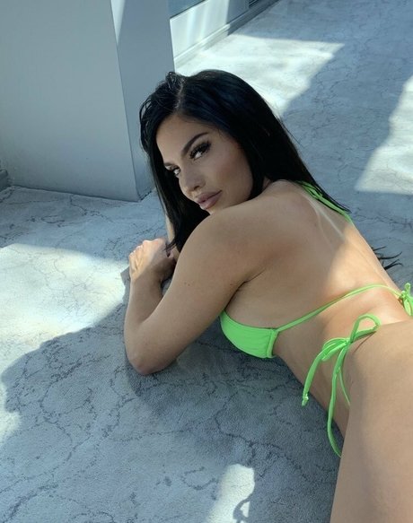 ebenholz-fußfetisch onlyfans kostenlose perfekte foto