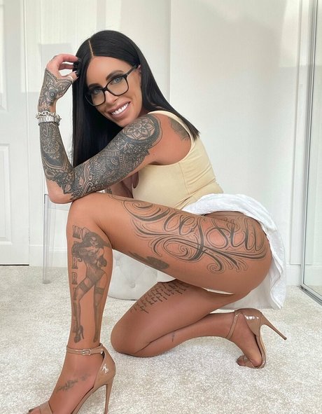 asiatische falsche titten onlyfans erotische sex bild