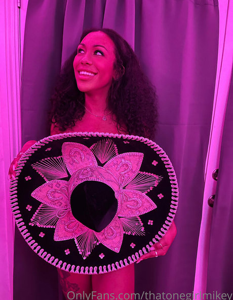 thatonegirlmikey pornostar hd bilder