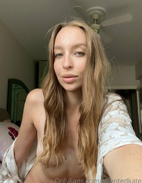 talentedkate hübsche nackte archiv