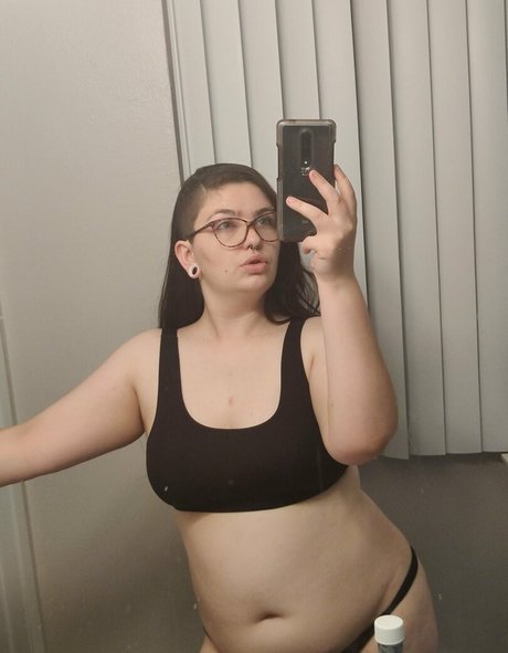 chubbypiggy erotische schöne bild