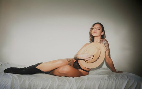 ela bel kunst xxx bilder