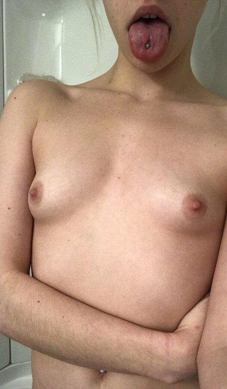 Bella Quinn pornostar akt fotos