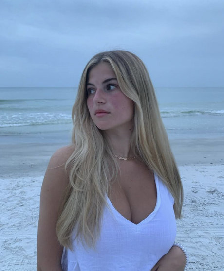 Shea O erwachsene porno fotos