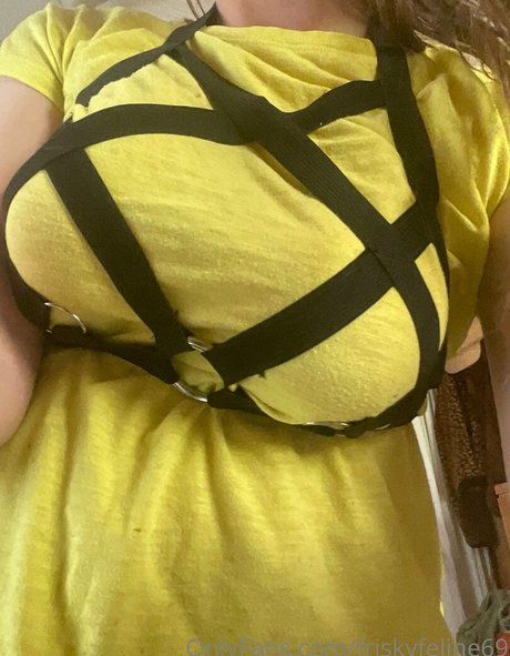 friskyfeline69 porno freie foto