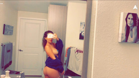 Dani Lanio porno top foto