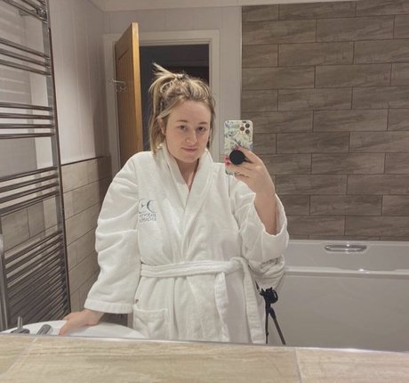 freunde frau onlyfans exklusive hd bild