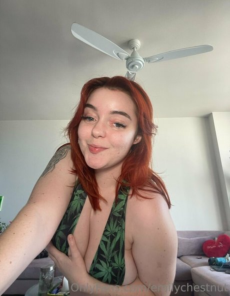 emilychestnut xxx nackte foto