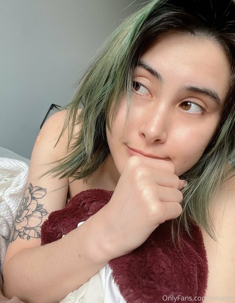 asiatische shemale onlyfans erotische schöne foto