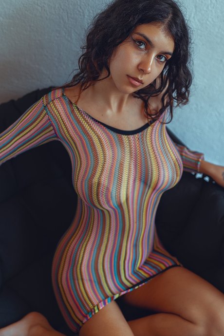 Michevla nackt pornostar galerie