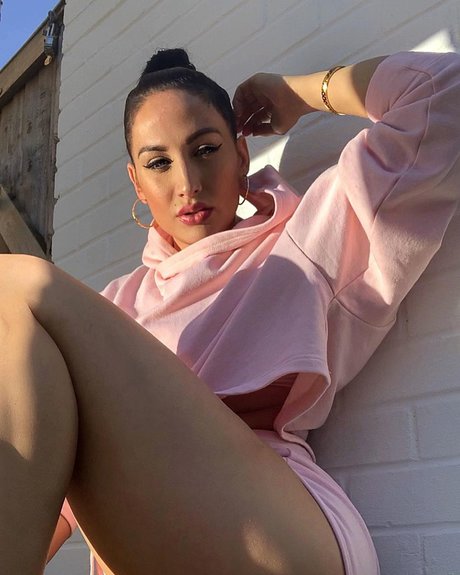 männliche promi-onlyfans kostenlose akt galerie