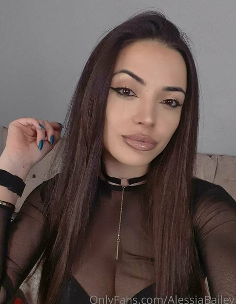 Alessiabailey nacktheit erwachsene fotos