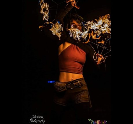 SchlebBzz nackt xxx bild