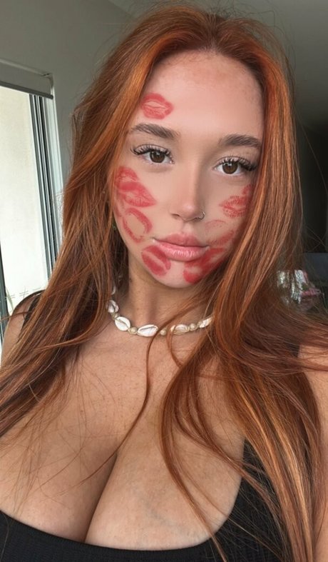 Hayley Aurisch nacktheit pornographische bild