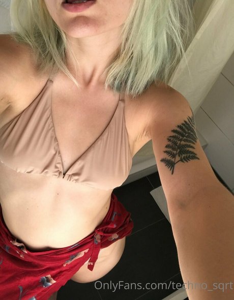 techno sqrt hd nacktheit galerien