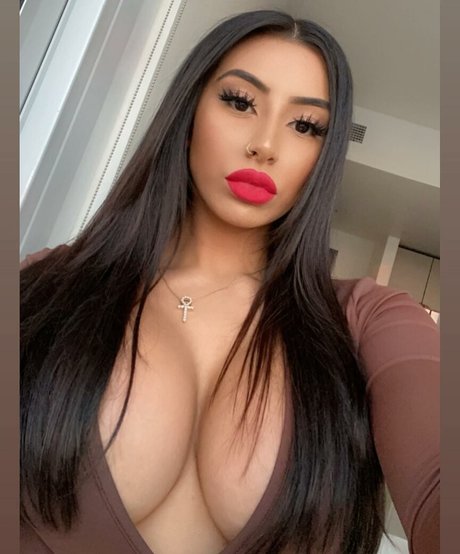 Princess Jasmin perfekte porno bild