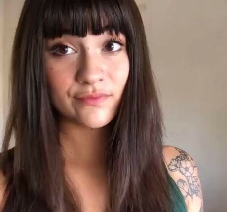 alicenocountry porno nackten fotos