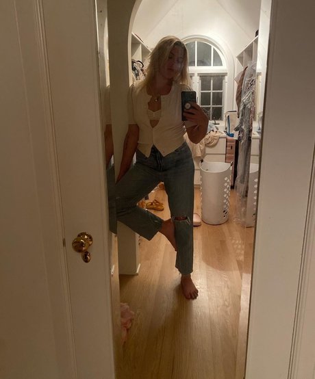 Busy Philipps xxx top fotos