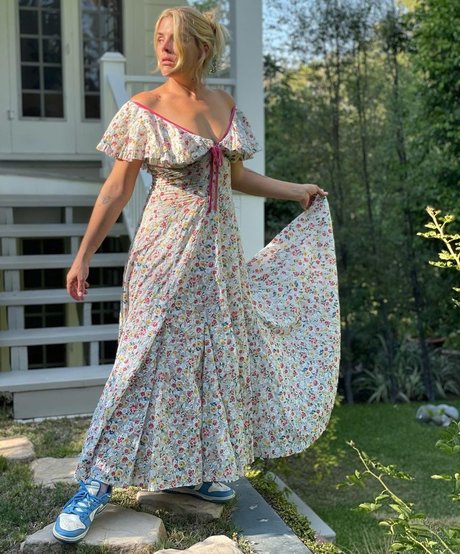 Busy Philipps perfekte bilder