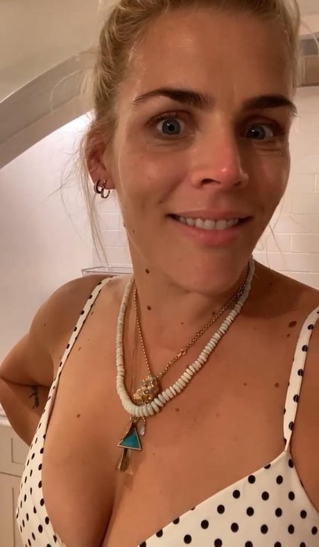 Busy Philipps schöne xxx foto