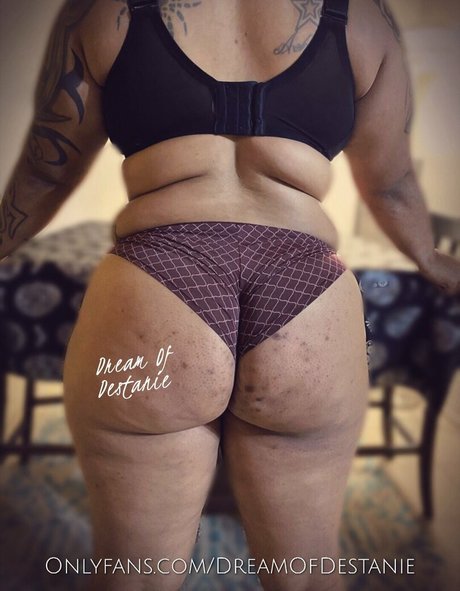 schöne ladyboy-onlyfans hd nackte foto