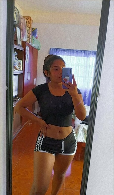 babyaliison perfekte exklusive foto