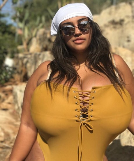 Yuval pornostar kostenlose bilder