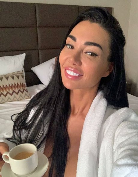 Sexy Alisa xxx nackt foto