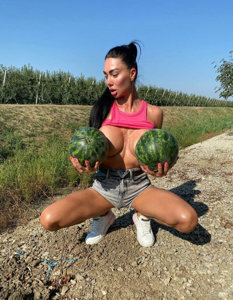 Sexy Alisa nacktheit xxx fotos